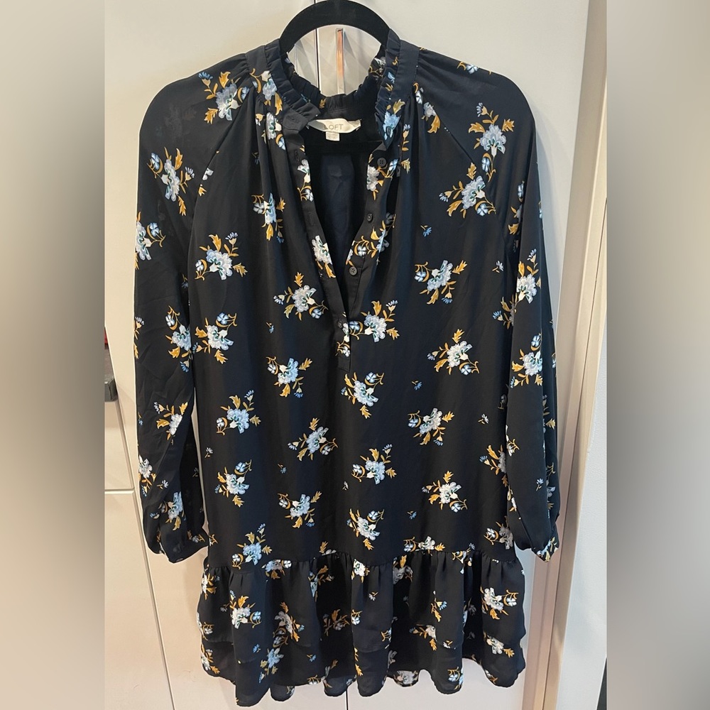 LOFT Navy Floral Dress, Ruffle Bottom | Size M